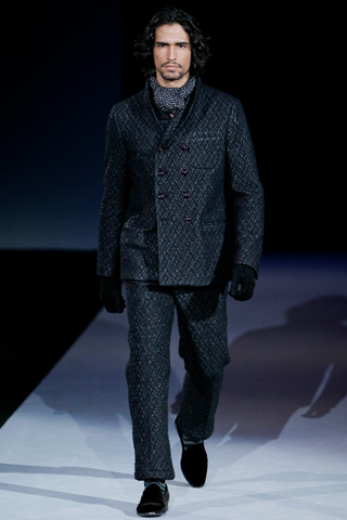 Giorgio Armani / - 2011-2012